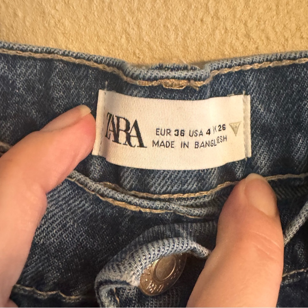 ZARA Classic‎ Straight Jeans - Picture 7 of 7